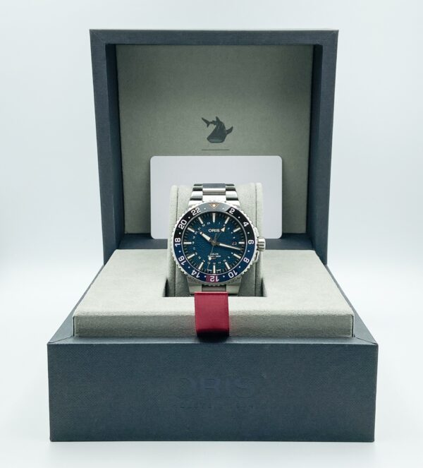 Oris Aquis Whale Shark GMT Limited Edition 43,5MM - Image 5