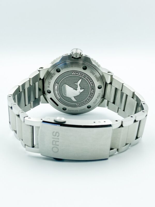 Oris Aquis Whale Shark GMT Limited Edition 43,5MM - Image 4