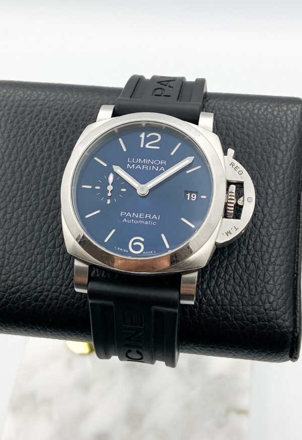 Panerai Luminor Quaranta 40MM - Image 3