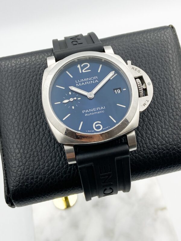 Panerai Luminor Quaranta 40MM - Image 4